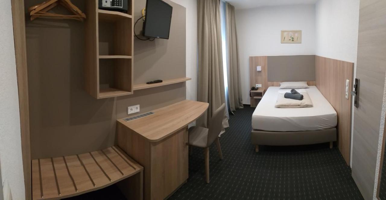 Hotel Kriemhilde ヴォルムス 部屋 写真